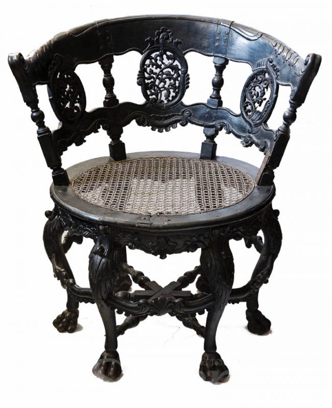  An antique chair from the Dutch era. Image credit Rasika Surasena/Serendib