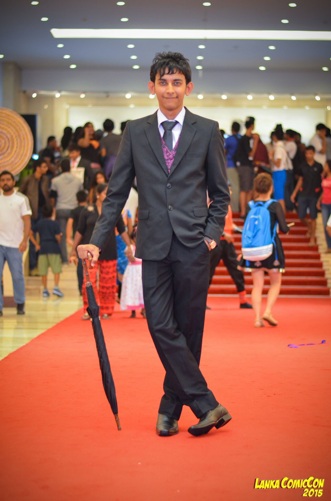 One of the cosplays from last year’s Lanka Comic Con, and winner of the best villain cosplay. All this guy seems to have used was a suit, an umbrella, and a creepy Oswald Cobblepot smile ‒ and he nailed it. Bravo Mr. Penguin. Credits: Lanka ComicCon