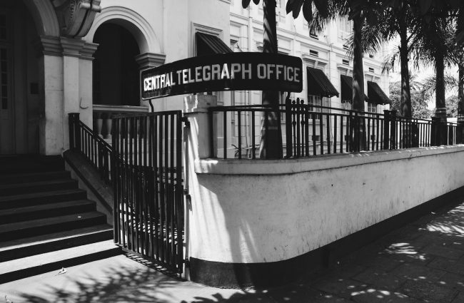 The Central Telegraph Office was bombed by the LTTE in 1989 and rumour has it that the place is haunted. Image credit: Roar.lk/Minalli Haputantri