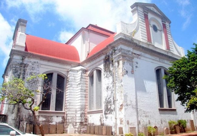 The exterior of the church as it is today. Image courtesy sundayobserver.lk
