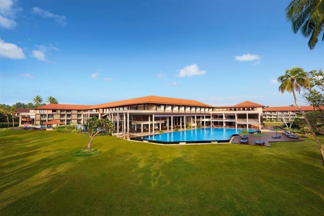 Cinnamon Bey, the first hotel in Sri Lanka to earn a LEED Gold status. Image courtesy hoteltravel.com