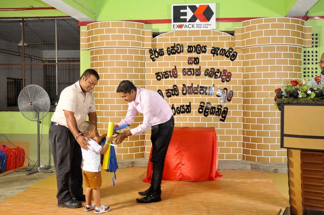 Internal CSR – Long-service employee recognition and annual school books distributing ceremony among the employees’ children